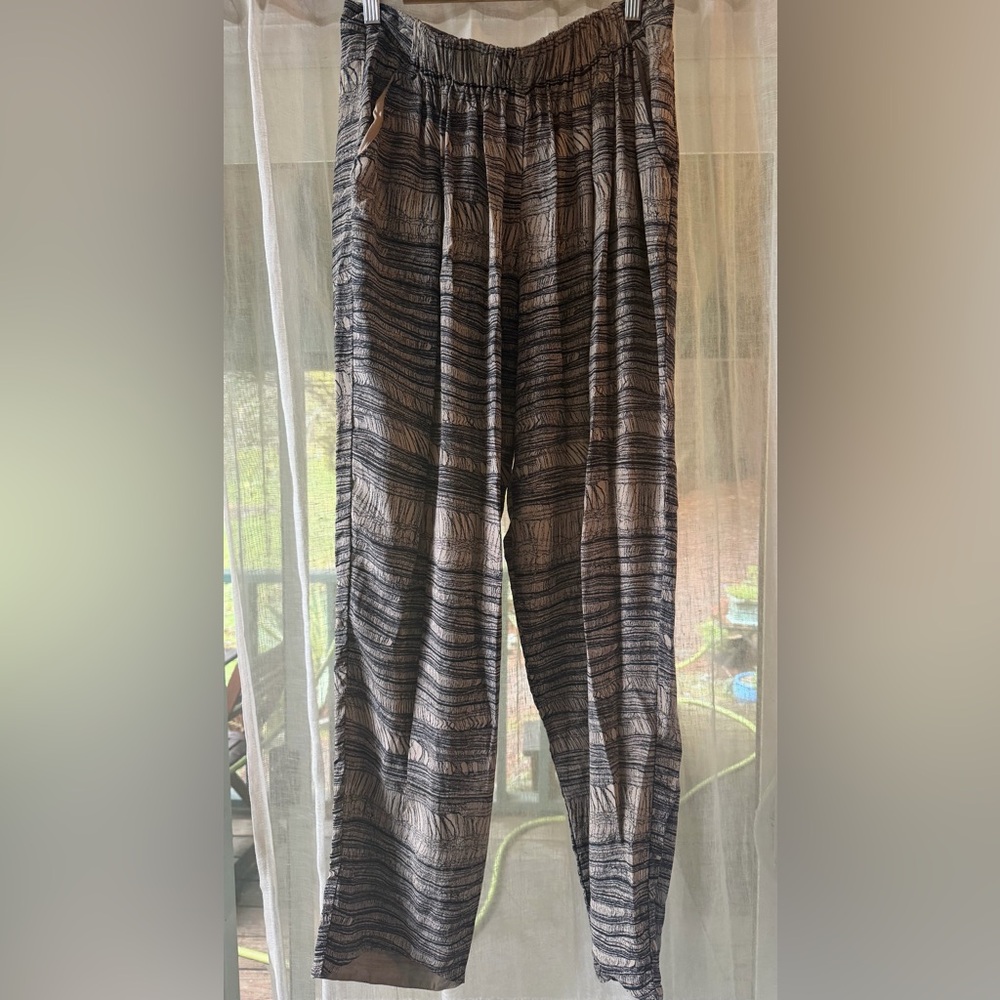 Raquel Allegra silk pants size 1 EUC - Picture 3 of 5